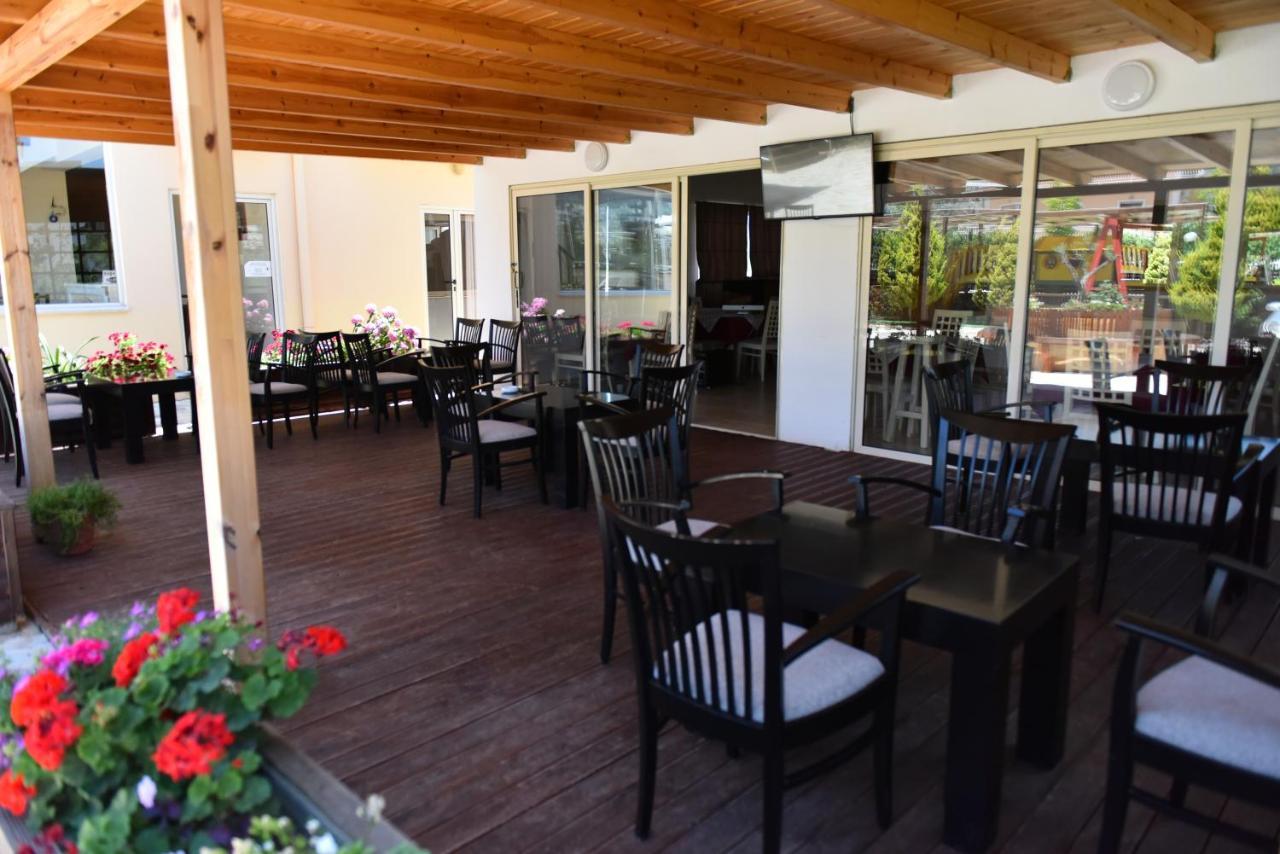 Hotel Kriti Max , Shengjin Shëngjin מראה חיצוני תמונה