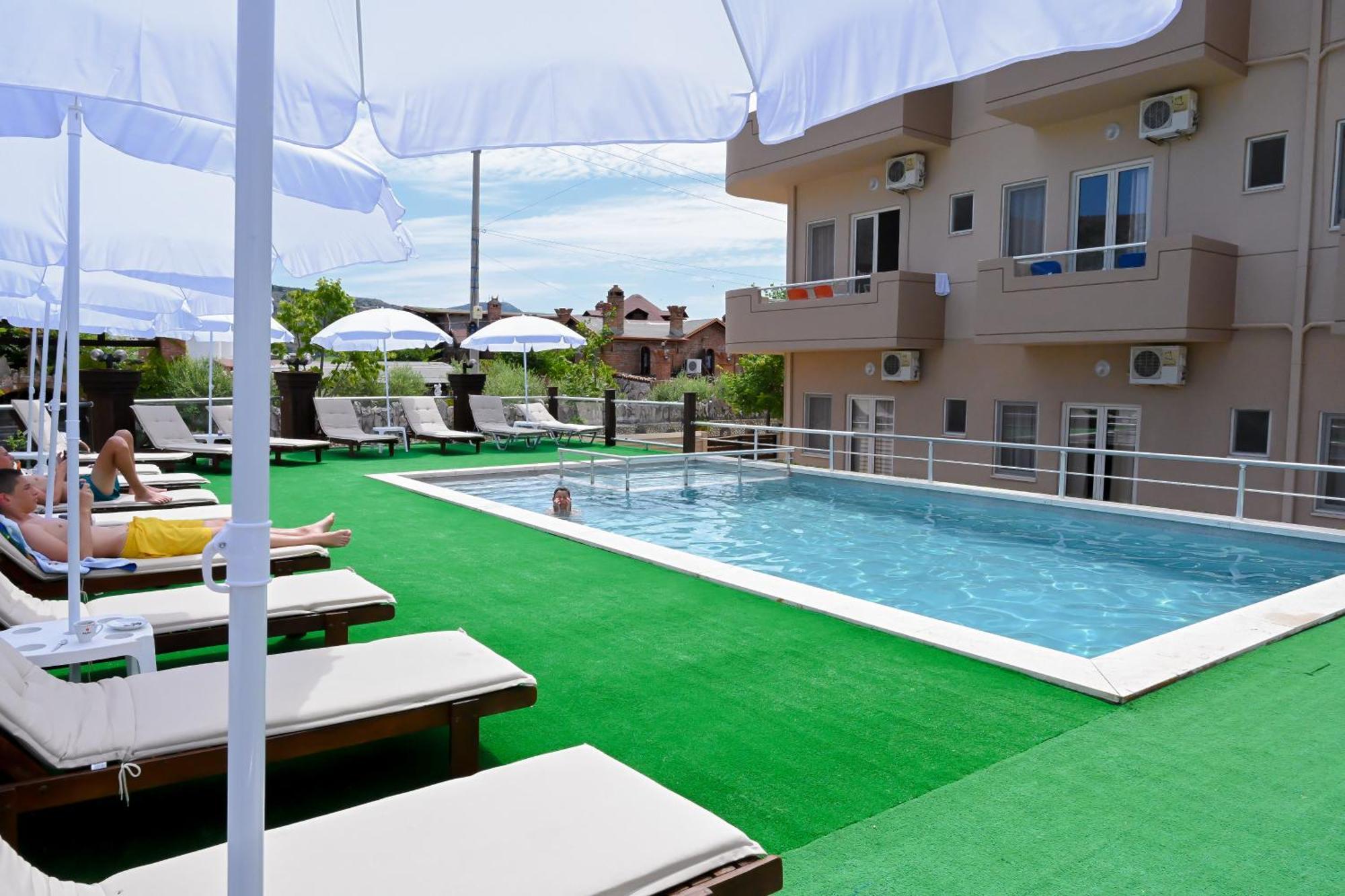Hotel Kriti Max , Shengjin Shëngjin מראה חיצוני תמונה